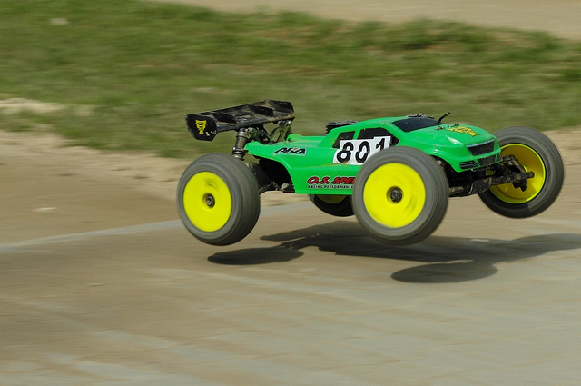5997868956_5cb1defb10_z.jpg